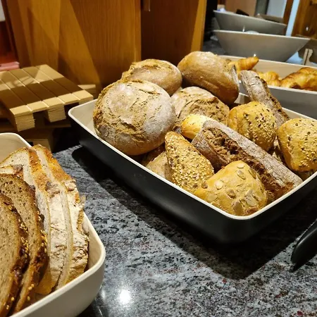 Moselhotel Weinhaus Simon 'sauna'restaurant'eladesaeule 3*