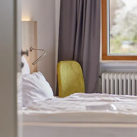 Moselhotel Weinhaus Simon 'sauna'restaurant'eladesaeule