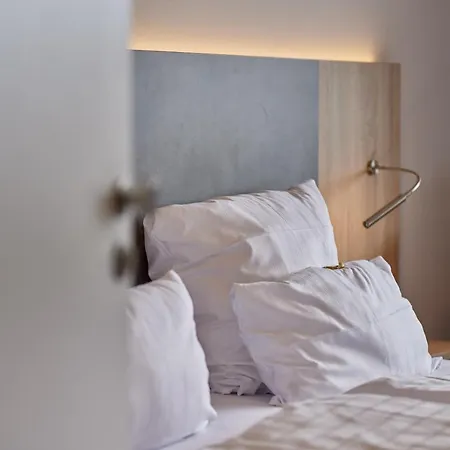 Moselhotel Weinhaus Simon 'sauna'restaurant'eladesaeule Otel