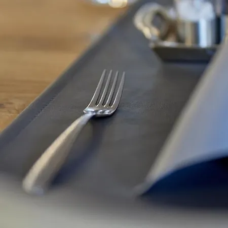 Moselhotel Weinhaus Simon 'sauna'restaurant'eladesaeule Wintrich