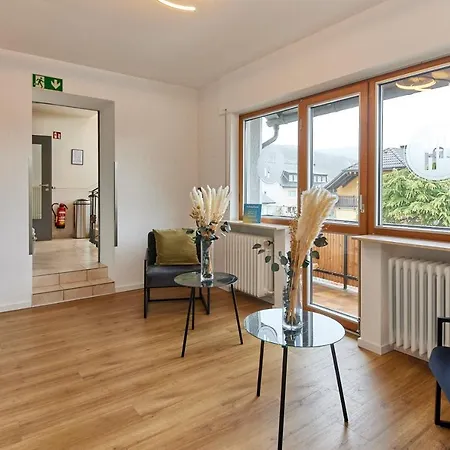 Moselhotel Weinhaus Simon 'sauna'restaurant'eladesaeule Otel