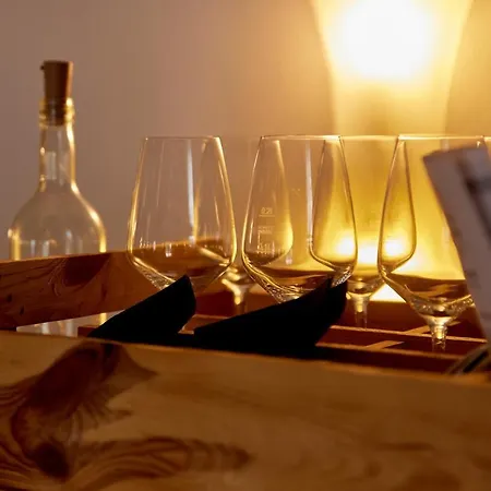 Отель Moselhotel Weinhaus Simon 'sauna'restaurant'eladesaeule Винтрих