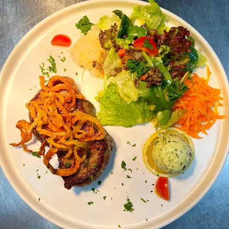 Otel Moselhotel Weinhaus Simon 'sauna'restaurant'eladesaeule