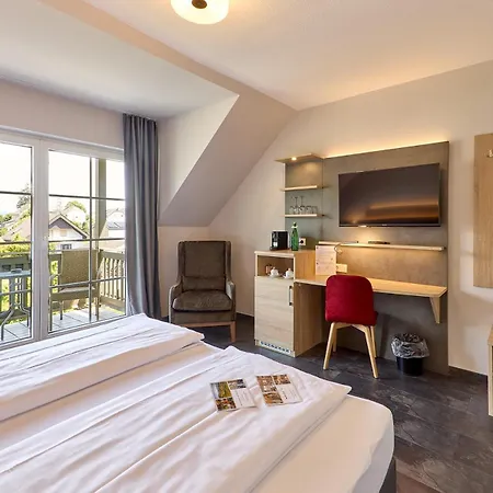 Moselhotel Weinhaus Simon 'sauna'restaurant'eladesaeule 3* Винтрих