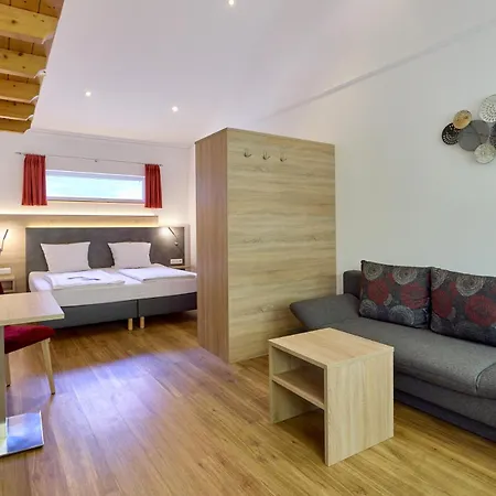 Hotel Moselhotel Weinhaus Simon 'sauna'restaurant'eladesaeule 3*