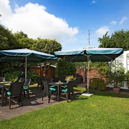 Moselhotel Weinhaus Simon 'sauna'restaurant'eladesaeule Otel Wintrich