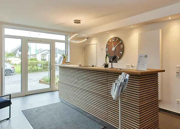 Moselhotel Weinhaus Simon Hotel Wintrich