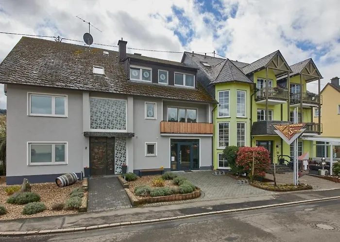 Moselhotel Weinhaus Simon 'sauna'restaurant'eladesaeule Wintrich