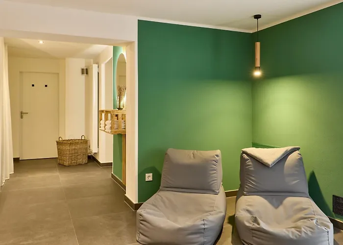 Hotel Moselhotel Weinhaus Simon Wintrich