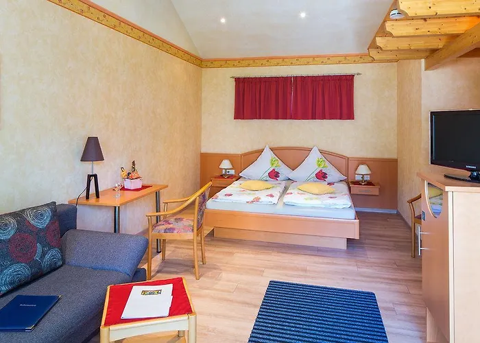 Moselhotel Weinhaus Simon Hotel