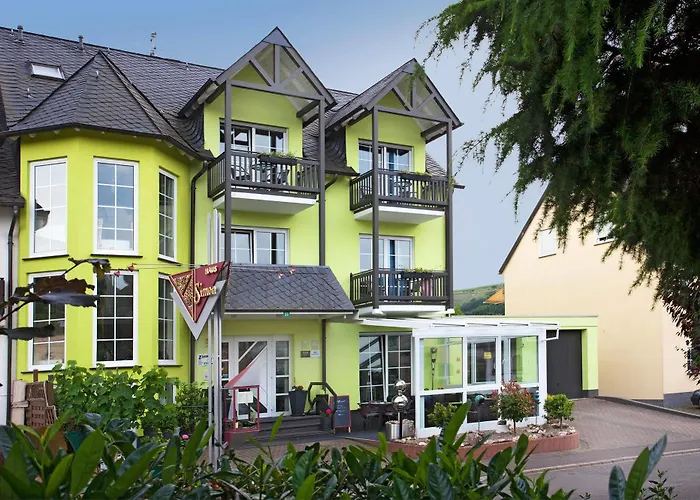 Hotel Moselhotel Weinhaus Simon Wintrich