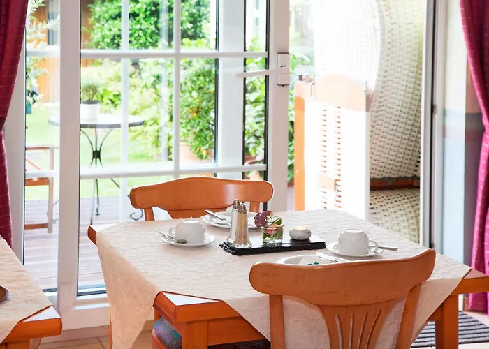 Hotel Moselhotel Weinhaus Simon 3*