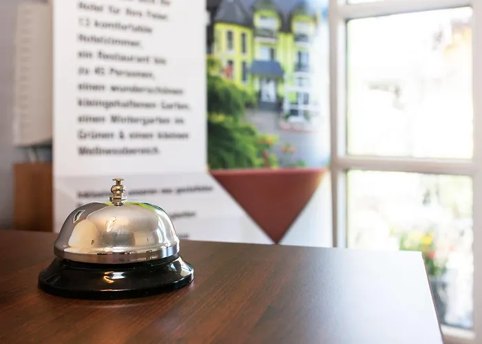 Moselhotel Weinhaus Simon 'sauna'restaurant'eladesaeule